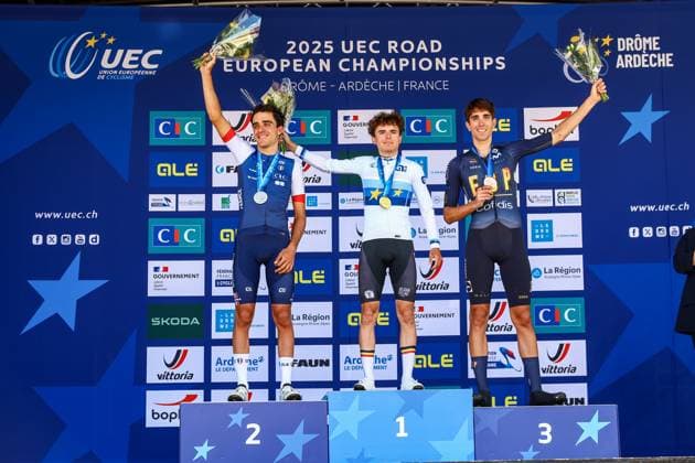 France Maxime Decomble, Belgian Jarno Widar and Spain Hector Alvarez Martinez pictured on the podium after the 121,1 km Men U23 Road Race at the UEC road European cycling championships, in France on Saturday 04 October 2025. The European cycling championships in Drome-Ardeche takes place from 1 to 5 October. DAVIDxPINTENS  x136044232x