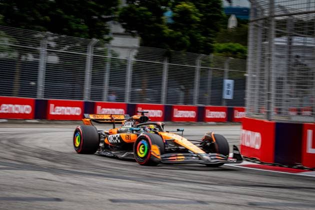 Formula 1 GP Singapore Saturday, 04 10 2025 Oscar Piastri 81, McLaren Formula 1 Team Formula 1 GP Singapore Saturday, 04 10 2025 Copyright: xBEAUTIFULxSPORTS Erlhofx