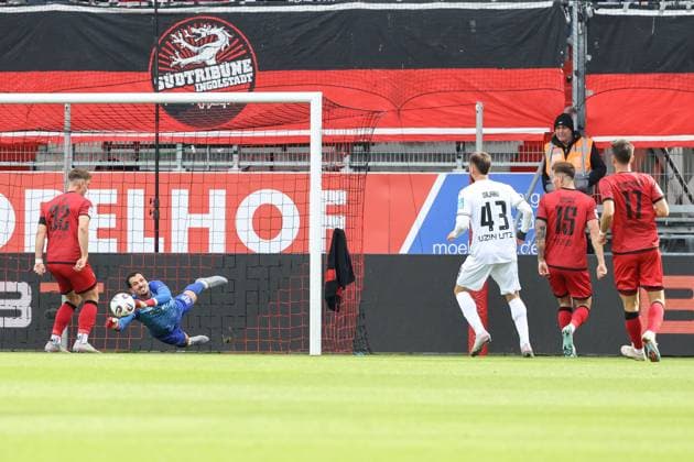 3 Liga FC Ingolstadt 04 SSV Ulm Goalkeeper Kai Eisele 25, FCI saves Dajaku Leon 43 Ulm Simon Lorenz 32, FCI 3 Liga FC Ingolstadt 04 Season 2025 2026 SSV Ulm