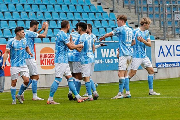 CFC vs FC Eilenburg 04 10 2025, Chemnitz, eins Stadion An der Gellertstrasse, Sport, Fußball, Regionalliga Nordost, Saison 2025 2026, 11 Spieltag, CFC, CFC vs FC Eilenburg Torjubel beim CFC Chemnitz Sachsen BRD