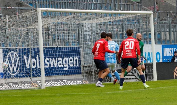 CFC vs FC Eilenburg 04 10 2025, Chemnitz, eins Stadion An der Gellertstrasse, Sport, Fußball, Regionalliga Nordost, Saison 2025 2026, 11 Spieltag, CFC, CFC vs FC Eilenburg Goal for CFC by Dejan Bozic Chemnitz Sachsen BRD