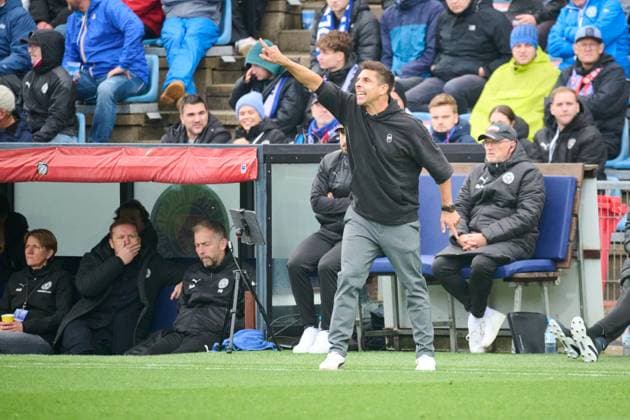 04 10 2025, Football, Men, 2 BL Bundesliga , Season 2025 2026, Holstein Kiel SV Darmstadt 98, 8 Matchday Coach Marcel Rapp Kiel Kiel, Holstein Stadion Holstein Stadion Schleswig Holstein Germany