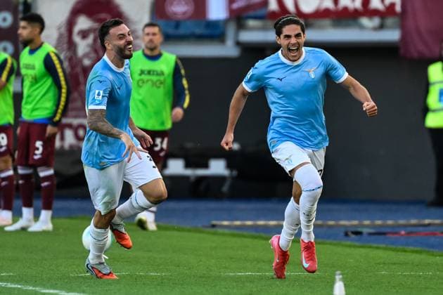 Matteo Cancellieri of SS Lazio (r) celebrates after scoring the goal of 2-1 during the Serie A 2025 2026 football match between SS Lazio and Torino FC at Stadio Olimpico in Roma (Italy), October 4, 2025. andreaxstaccioli
