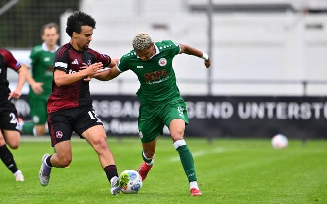 04 10 2025 Soccer Season 2025 2026 Regionalliga Bayern 12 Matchday 1 FC Nürnberg FCN II Club VfB Eichstätt xwoxzix Ayoub Chaikhoun 18, 1 FC Nürnberg FCN II Kevin Mutove 19, VfB Eichstätt