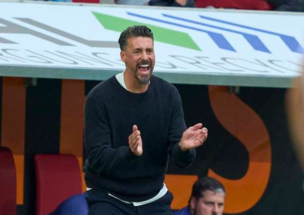 Head coach Sandro Wagner of Augsburg, team manager, in the match FC AUGSBURG - VFL WOLFSBURG on October 4, 2025 in WWK Arena Augsburg, Germany. Season 2025 2026, 1.Bundesliga, FCB, matchday 6, 6.Spieltag