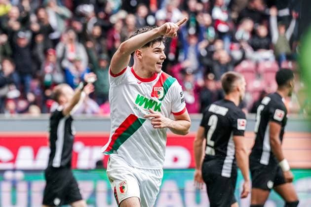 1 Bundesliga 2025 2026 6 Matchday 04 10 2025 FC Augsburg vs VfL Wolfsburg WWK Arena Augsburg, Germany Mert Kömür FC Augsburg celebrates after scoring 2 0 Copyright: xLukaxKolanovicx