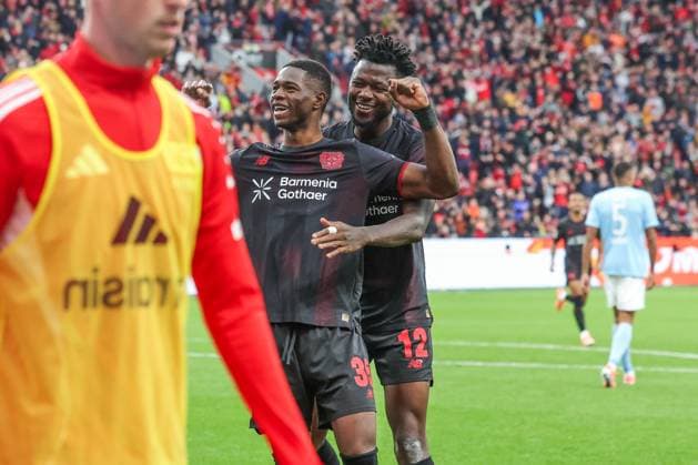 04 10 2025, Soccer, Season 2025 2026, 1 Bundesliga, Matchday 6, Bayer Leverkusen FC Union Berlin, Christian Kofane Bayer Leverkusen celebrates after his goal for 2 to 0 with Edmond Tapsoba Bayer Leverkusen Leverkusen BayArena NRW Germany xRHR PHOTOx Copyright: RHR-FOTOx RHR-FOTO
