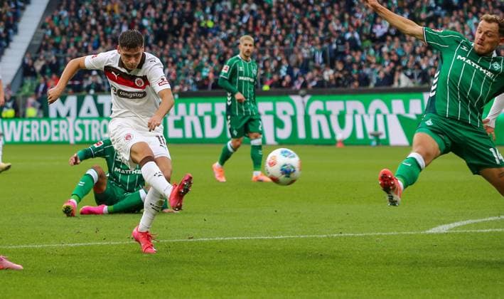 Germany Soccer Bundesliga 2025 26, Matchday 6 SV Werder Bremen vs FC St Pauli Weserstadion Stadion Bremen Arkadiusz Pyrka FC St Pauli, 11 Bremen Copyright: xAymanxAlahmedx
