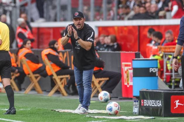 04 10 2025, Football, Season 2025 2026, 1 Bundesliga, Matchday 6, Bayer Leverkusen FC Union Berlin, Head coach Steffen Baumgart Union Berlin Leverkusen BayArena NRW Germany xRHR FOTOx Copyright: RHR-FOTOx RHR-FOTO