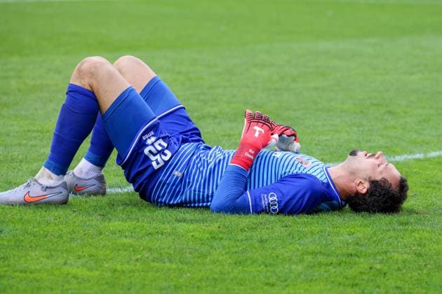 Goalkeeper Kai Eisele FC Ingolstadt 04, Nr 25 takes a breath during the match FC Ingolstadt 04 vs SSV Ulm 1846 Fußball on 04 10 2025, DFB regulations prohibit any use of photographs as image sequences and or quasi video GER, Soccer, 3 Liga, Matchday 10, FC Ingolstadt 04 vs SSV Ulm 1846 Fußball, 04 10 2025, Audi Sportpark Ingolstadt Copyright: xEibner-Pressefoto OliverxSTRISCHx EP-OSH