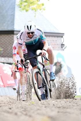 Dutch Joris Nieuwenhuis pictured in action during the men s elite race of the Exact Cross, stage 1 (out of 7) in the Exact Cross cyclocross competition, in Meulebeke, on Saturday 04 October 2025. MAARTENxSTRAETEMANS  x136060807x