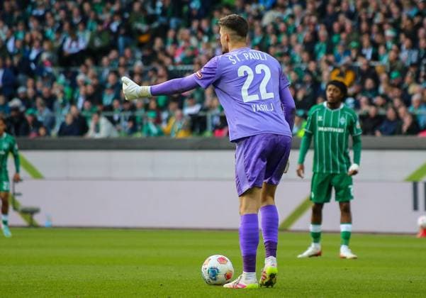 Germany Soccer Bundesliga 2025 26, Matchday 6 SV Werder Bremen vs FC St Pauli Weserstadion Stadion Bremen Nikola Vasilj FC St Pauli, 22 Bremen Copyright: xAymanxAlahmedx