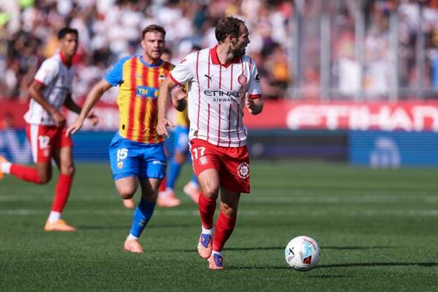 October 4, 2025, Girona, Girona, SPAIN: Daley Blind of Girona FC in action during the Spanish league, La Liga EA Sports, football match played between Girona FC and Valencia CF at Montilivi stadium on October 04, 2025 in Girona, Spain. Girona SPAIN - ZUMAa181 20251004_zaa_a181_041 Copyright: xJavierxBorregox