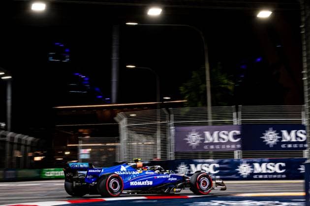 Formula 1 GP Singapore Saturday, 04 10 2025 Carlos Sainz 55, Williams Racing Formula 1 GP Singapore Saturday, 04 10 2025 Copyright: xBEAUTIFULxSPORTS Erlhofx