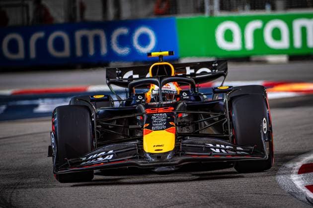 Formula 1 GP Singapore Saturday, 04 10 2025 Yuki Tsunoda 22, Oracle Red Bull Racing Formula 1 GP Singapore Saturday, 04 10 2025 Copyright: xBEAUTIFULxSPORTS Erlhofx