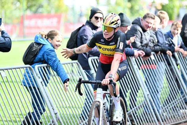 Belgian Marion Norbert Riberolle pictured in action during the women s elite race of the Exact Cross, stage 1 (out of 7) in the Exact Cross cyclocross competition, in Meulebeke, on Saturday 04 October 2025. MAARTENxSTRAETEMANS  x136063123x