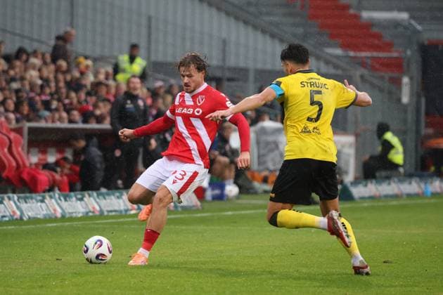 3 Henry Rorig Energie Cottbus, l , 5 Sasa Strujic Aachen Football 3 Liga 2025 2026 FC Energie Cottbus Alemannia Aachen
