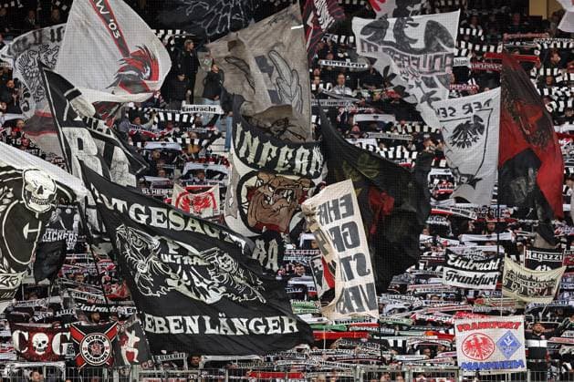 04 10 2025, xovx, Fußball Bundesliga, Eintracht Frankfurt FC Bayern München Fans of Eintracht Frankfurt DFL DFB REGULATIONS PROHIBIT ANY USE OF PHOTOGRAPHS as IMAGE SEQUENCES and or QUASI VIDEO emspor Frankfurt am Main