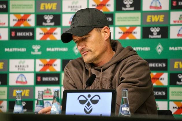 Germany Soccer Bundesliga 2025 26, Matchday 6 SV Werder Bremen vs FC St Pauli Weserstadion Stadion Bremen Coachs press conference Alexander Blessin Coach, FC St Pauli Bremen Copyright: xAymanxAlahmedx