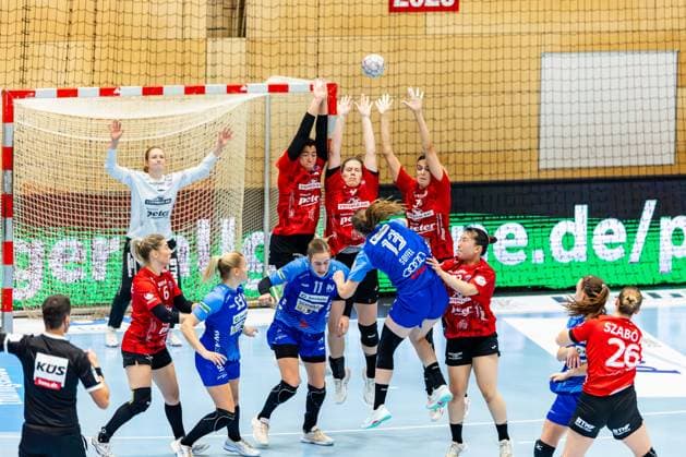 04 10 2025, GER, Handball, Women, Season 2025 2026, Alsco 1 Bl, 4 Matchday, Thueringer HC Sport Union Neckarsulm Alicia Soffel Sport Union Neckarsulm 99947 Bad Langensalza Salza Halle Sporthalle Mehrz Thüringen Germany