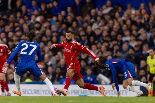 Football - FA Premier League - Chelsea FC v Liverpool FC LONDON, ENGLAND - Saturday, October 4, 2025: Liverpool s Mohamed Salah during the FA Premier League match between Chelsea FC and Liverpool FC at Stamford Bridge. (Photo by David Rawcliffe Propaganda) LONDON Stamford Bridge GREATER LONDON ENGLAND  Copyright: xDavidxRawcliffex P2025-10-04-Chelsea_Liverpool-89
