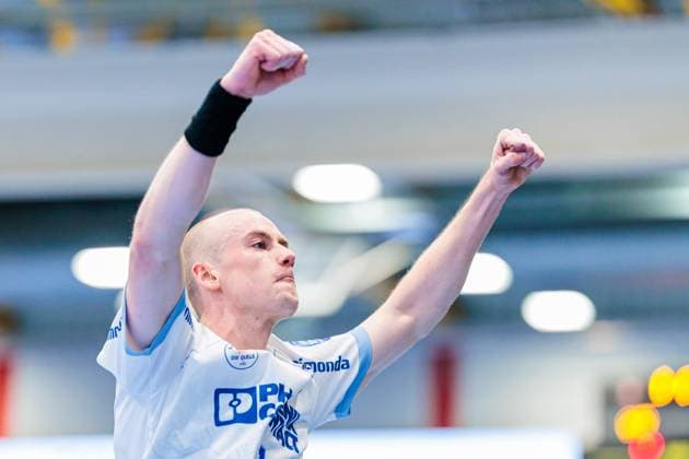 Leve Carstensen TBV Lemgo Lippe, 21 cheers after scoring goal GER, GWD Minden vs TBV Lemgo Lippe, Handball, 1 Bundesliga, Matchday 7, Season 2025 2026, 04 10 2025 GER, GWD Minden vs TBV Lemgo Lippe, Handball, 1 Bundesliga, Matchday 7, Season 2025 2026, 04 10 2025 Luebbecke Copyright: xEibner-Pressefoto JanxRollingerx EP_JSK