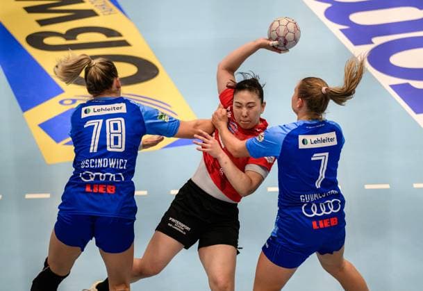 Natsuki, Aizawa Rueckraum, Thueringer HC, 23 , Angunn, Gudmestad RL, Sport Union Neckarsulm, 7 , Paulina, Uscinowicz RL, Sport Union Neckarsulm, 78 GER, Thuringia, Thueringer HC vs Sport Union Neckarsulm, Alsco Handball Bundesliga Frauen, 1 Handball Bundesliga Women, Handball, Matchday 4, Season 2025 2026, 04 10 2025 GER, Thuringia, Thueringer HC vs Sport Union Neckarsulm, Alsco Handball Bundesliga Women, 1 Handball Bundesliga Women, Handball, Matchday 4, Season 2025 2026, 04 10 2025 Bad Langensalza Copyright: xEibner-Pressefoto MartinxHerbstx EP_MHT