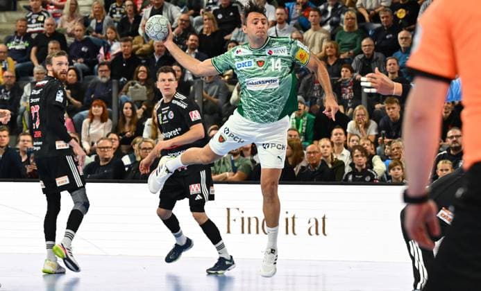04 10 2025 Handball 1 Bundesliga DAIKIN HBL Season 2025 2026 07 Matchday HC Erlangen Metropolregion Nuremberg HCE Füchse Berlin xwoxzix Aitor Arino 14, Füchse Berlin