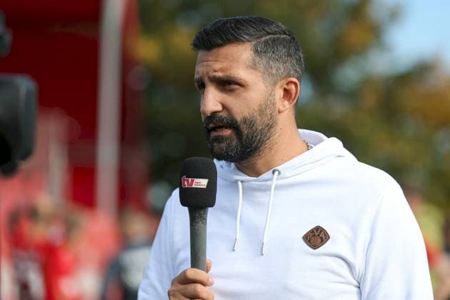 03 10 2025, xjcx, Herren, Fußball, Saison 2025 2026, Regionalliga Bayern, 12 Spieltag TSV Aubstadt SV Viktoria Aschaffenburg Aytac Sulu Trainer, SV Viktoria Aschaffenburg im Interview bei TV Mainfranken Sulzfeld Schulstadion Aubstadt Bayern Deutschland