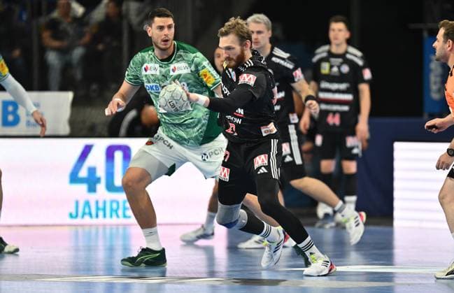 04 10 2025 Handball 1 Bundesliga DAIKIN HBL Season 2025 2026 07 Matchday HC Erlangen Metropolregion Nuremberg HCE Füchse Berlin xwoxzix Mijajlo Marsenic 93, Füchse Berlin Antonio Metzner 27, HC Erlangen HCE