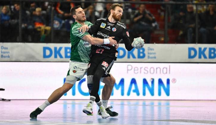 04 10 2025 Handball 1 Bundesliga DAIKIN HBL Season 2025 2026 07 Matchday HC Erlangen Metropolregion Nuremberg HCE Füchse Berlin xwoxzix Mijajlo Marsenic 93, Füchse Berlin Antonio Metzner 27, HC Erlangen HCE