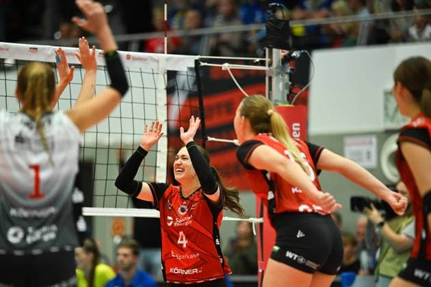 Emma Grome Dresdner SC, 4 Dresdner SC vs SSC Palmberg Schwerin, WT Energiesysteme Supercup, Volleyball Bundesliga Damen, Spielzeit 2025 2026, 04 10 2025 Dresdner SC vs SSC Palmberg Schwerin, WT Energiesysteme Supercup, Volleyball Bundesliga Damen, Spielzeit 2025 2026, 04 10 2025 Dresden Copyright: xEibner-Pressefoto xHoepnerx EP_PHR