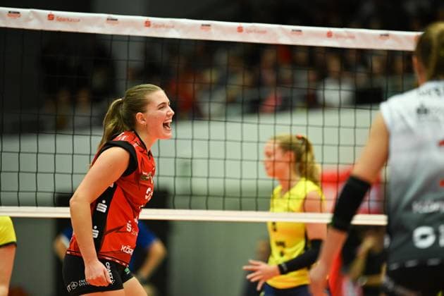 Amanda Siksna Dresdner SC, 11 Dresdner SC vs SSC Palmberg Schwerin, WT Energiesysteme Supercup, Volleyball Bundesliga Damen, Spielzeit 2025 2026, 04 10 2025 Dresdner SC vs SSC Palmberg Schwerin, WT Energiesysteme Supercup, Volleyball Bundesliga Damen, Spielzeit 2025 2026, 04 10 2025 Dresden Copyright: xEibner-Pressefoto xHoepnerx EP_PHR