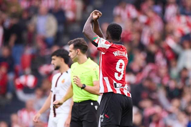 October 4, 2025, Bilbao, Vizcaya, SPAIN: Inaki Williams of Athletic Club celebrates after scoring the team s first goal during the LaLiga EA Sports match between Athletic Club and RCD Mallorca at San Mames on October 4, 2025, in Bilbao, Spain. Bilbao SPAIN - ZUMAa181 20251004_zaa_a181_229 Copyright: xRicardoxLarreinax