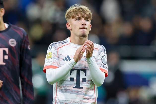 Lennart Karl (FC Bayern Muenchen) jubelt, Bundesliga, Eintracht Frankfurt v FC Bayern München, Deutsche Bank Park am 04. October 2025 in Frankfurt am Main, Deutschland. (Foto von Marco Steinbrenner DeFodi Images) Lennart Karl (FC Bayern Muenchen) cheers, Bundesliga, Eintracht Frankfurt v FC Bayern München, Deutsche Bank Park, October 4, 2025 in Frankfurt am Main, Germany. (Photo by Marco Steinbrenner DeFodi Images) DFL regulations prohibit any use of photographs as image sequences and or quasi-video. Lennart Karl FC Bayern Muenchen cheers, Bundesliga, Eintracht Frankfurt v FC Bayern München, Deutsche Bank Park am 04 October 2025 in Frankfurt am Main, Germany Photo by Marco Steinbrenner DeFodi Images Lennart Karl FC Bayern Muenchen cheers, Bundesliga, Eintracht Frankfurt v FC Bayern München, Deutsche Bank Park, October 4, 2025 in Frankfurt am Main, Germany Photo by Marco Steinbrenner DeFodi Images DFL regulations prohibit any use of photographs as image sequences and or quasi video