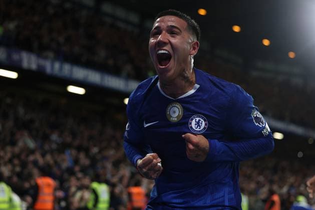 London, England, 4th October 2025. Enzo Fernandez of Chelsea celebrates after Estevao (not pictured) of Chelsea scores to make it 2-1 during the Chelsea vs Liverpool Premier League match at Stamford Bridge, London. Picture credit should read: Paul Terry Sportimage EDITORIAL USE ONLY. No use with unauthorised audio, video, data, fixture lists, club league logos or live services. Online in-match use limited to 120 images, no video emulation. No use in betting, games or single club league player publications. SPI_047_PT_Chelsea_Liverpool SPI-4196-0047