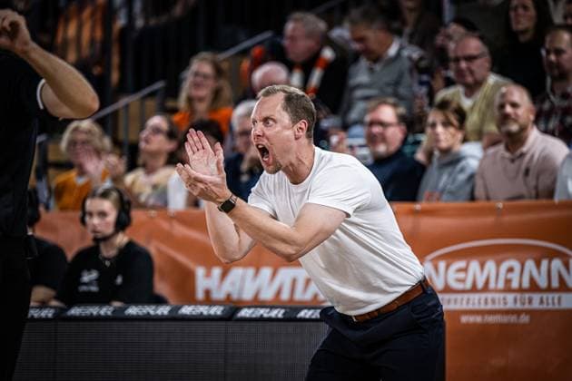 1 Basketball Bundesliga, easyCredit BBL, Season 2025 2026, Men, Main Round, Matchday 3, 04 10 2025, RASTA Vechta SYNTAINICS MBC Christian Held Head Coach RASTA Vechta shows emotions during the game Vechta RASTA Dome Lower Saxony Germany