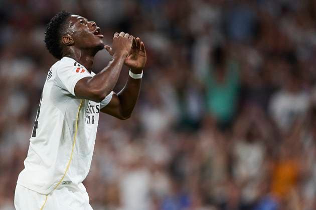 Aurelien Tchouameni (Real Madrid CF) reacts during the LaLiga EA Sports match between Real Madrid v Villarreal CF at Santiago BernabÃ u on October 4, 2025 in Madrid, Spain. (Photo by Manu Reino DeFodi Images) Aurelien Tchouameni Real Madrid CF reacts during the LaLiga EA Sports match between Real Madrid v Villarreal CF at Santiago BernabÃ u on October 4, 2025 in Madrid, Spain Photo by Manu Reino DeFodi Images