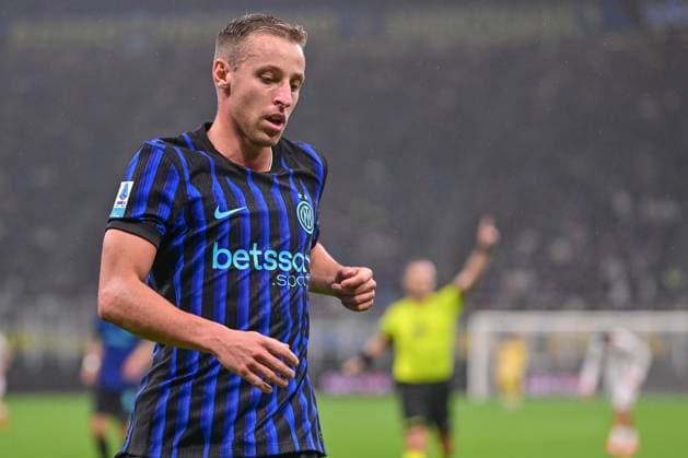 Davide Frattesi of Inter during Inter - FC Internazionale vs US Cremonese, Italian soccer Serie A match in Milan, Italy, October 04 2025  Copyright: xTommasoxFimiano IPAxSportx xipa-agency.netx xx IPA_66151764 IPA_Agency_IPA66151764
