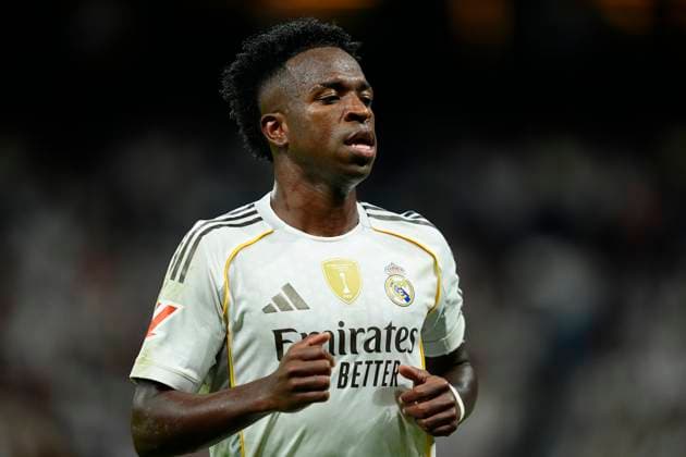 Real Madrid CF v Villarreal CF - LaLiga EA Sports Vinicius Junior of Real Madrid CF is seen during the LaLiga EA Sports match between Real Madrid CF and Villarreal CF at Santiago BernabÃ u on October 4, 2025 in Madrid, Spain. Madrid Madrid Spain Copyright: xGokhanxTanerx
