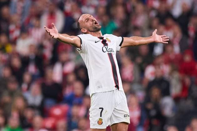 Athletic Club v RCD Mallorca - LaLiga EA Sports Vedat Muriqi of RCD Mallorca reacts during the LaLiga EA Sports match between Athletic Club and RCD Mallorca at San Mames on October 4, 2025, in Bilbao, Spain. Bilbao San Mames Basque Country Spain RL_ATHvRCDM_000075 Copyright: xRicardoxLarreinax