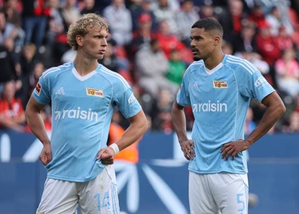 Leopold Querfeld Berlin, L and Danilho Doekhi Berlin , Leverkusen, Germany, 04 10 2025, Soccer Bundesliga, Matchday 6, Bayer 04 Leverkusen 1 FC Union Berlin DFL REGULATIONS PROHIBIT ANY USE OF PHOTOGRAPHS AS IMAGE SEQUENCES AND OR QUASI VIDEO