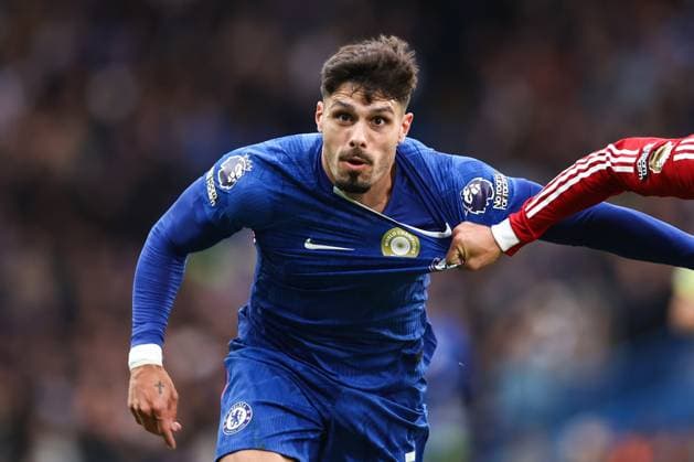 Chelsea gegen Liverpool 04. Oktober 2025, London Premier League Fußball Chelsea gegen Liverpool Pedro Neto von Chelsea Foto Jacques Feeney Abseits London UK  Copyright: xJacquesxFeeneyx xOffsidexOffside