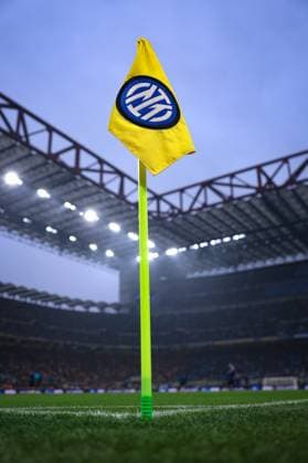 Milan, Italy, 4th October 2025. A FC Internazionale branded corner flag is seen in a general view prior to kick off in the Internazionale vs US Cremonese Serie A match at Giuseppe Meazza, Milan. Picture credit should read: Jonathan Moscrop Sportimage EDITORIAL USE ONLY. No use with unauthorised audio, video, data, fixture lists, club league logos or live services. Online in-match use limited to 120 images, no video emulation. No use in betting, games or single club league player publications. SPI_070_JM_INTER_CREMONESE_ SPI-4187-0070