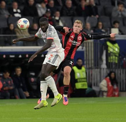 Jonathan Tah against Johny Burkhardt re photographed at the soccer Bundesliga match Eintracht Frankfurt against FC Bayern Munich on 4 10 2025 in Frankfurt DFL DFB REGULATIONS PROHIBIT ANY USE OF PHOTOGRAPHS as IMAGE SEQUENCES and or QUASI VIDEO