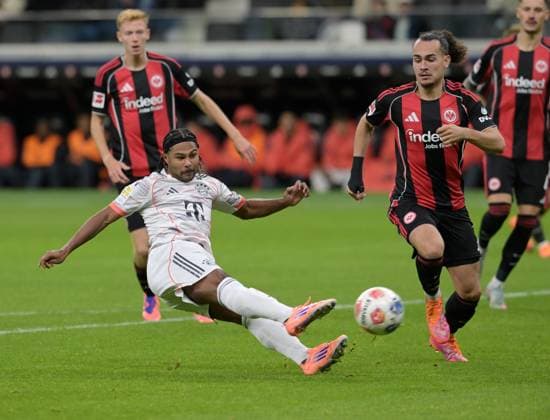 Serge Gnabry photographed at the soccer Bundesliga match Eintracht li vs Arthur Teathe Frankfurt vs FC Bayern Munich on 4 10 2025 in Frankfurt DFL DFB REGULATIONS PROHIBIT ANY USE OF PHOTOGRAPHS as IMAGE SEQUENCES and or QUASI VIDEO