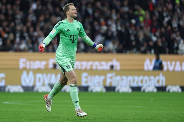 Football, FC Bayern Munich, Manuel Neuer extends contract until 2027 - Stock photos