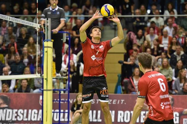 Milan Kvrzic TV Rottenburg, 07 , right Maik Trautmann TV Rottenburg, 06 TV Rottenburg vs SV Schwaig, Volleyball, 2 Bundesliga Sued, Matchday 3, Match 5524, Season 2025 2026, 04 10 2025, TV Rottenburg vs SV Schwaig, Volleyball, 2 Bundesliga Sued, Matchday 3, Match 5524, Season 2025 2026, 04 10 2025 Rottenburg Copyright: xEibner-Pressefoto RalphxKunzex EP_RKE