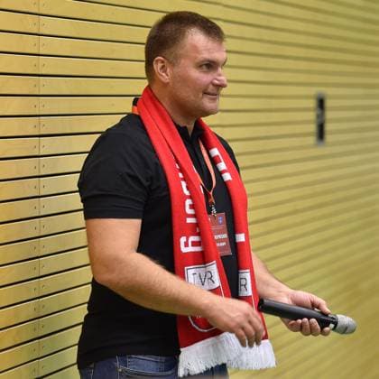 Steffen Raupp Hallensprecher TV Rottenburg vs SV Schwaig, Volleyball, 2 Bundesliga Sued, 3 Spieltag, Spiel 5524, Saison 2025 2026, 04 10 2025, TV Rottenburg vs SV Schwaig, Volleyball, 2 Bundesliga Sued, 3 Spieltag, Spiel 5524, Saison 2025 2026, 04 10 2025 Rottenburg Copyright: xEibner-Pressefoto RalphxKunzex EP_RKE