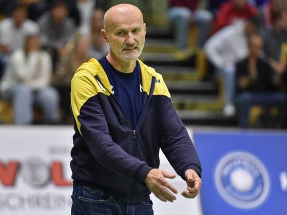 Milan Maric SV Schwaig, Coach is not completely satisfied TV Rottenburg vs SV Schwaig, Volleyball, 2 Bundesliga Sued, Matchday 3, Match 5524, Season 2025 2026, 04 10 2025, TV Rottenburg vs SV Schwaig, Volleyball, 2 Bundesliga Sued, Matchday 3, Match 5524, Season 2025 2026, 04 10 2025 Rottenburg Copyright: xEibner-Pressefoto RalphxKunzex EP_RKE